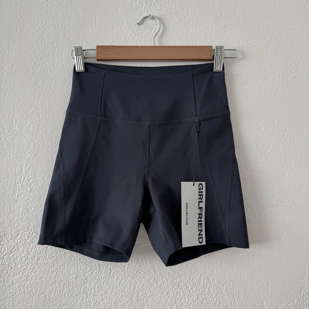 New Girlfriend Collective High Waist Shorts With Pockets - Navy Size Small - Picture 2 of 11